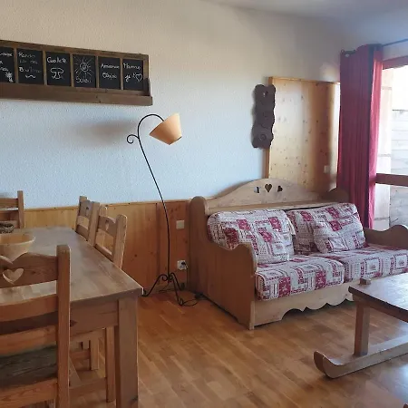 T2 Lumineux 6 Pl Ou T2 Duplex 4 Pl , Piscine, Sauna, La Pradella *