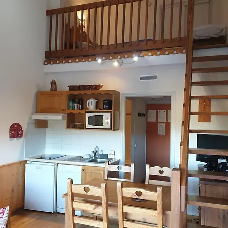 Apartment T2 Lumineux 6 Pl Ou T2 Duplex 4 Pl , Piscine, Sauna, La Pradella *