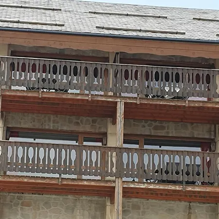 T2 Lumineux 6 Pl Ou T2 Duplex 4 Pl , Piscine, Sauna, La Pradella *